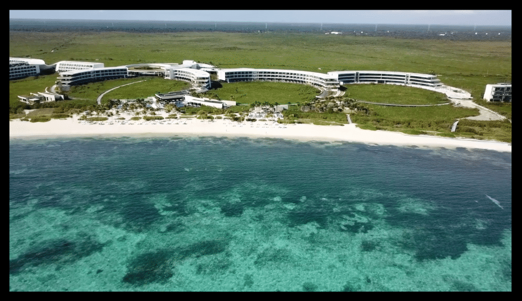 Feature on Mexico's Kanai Resort